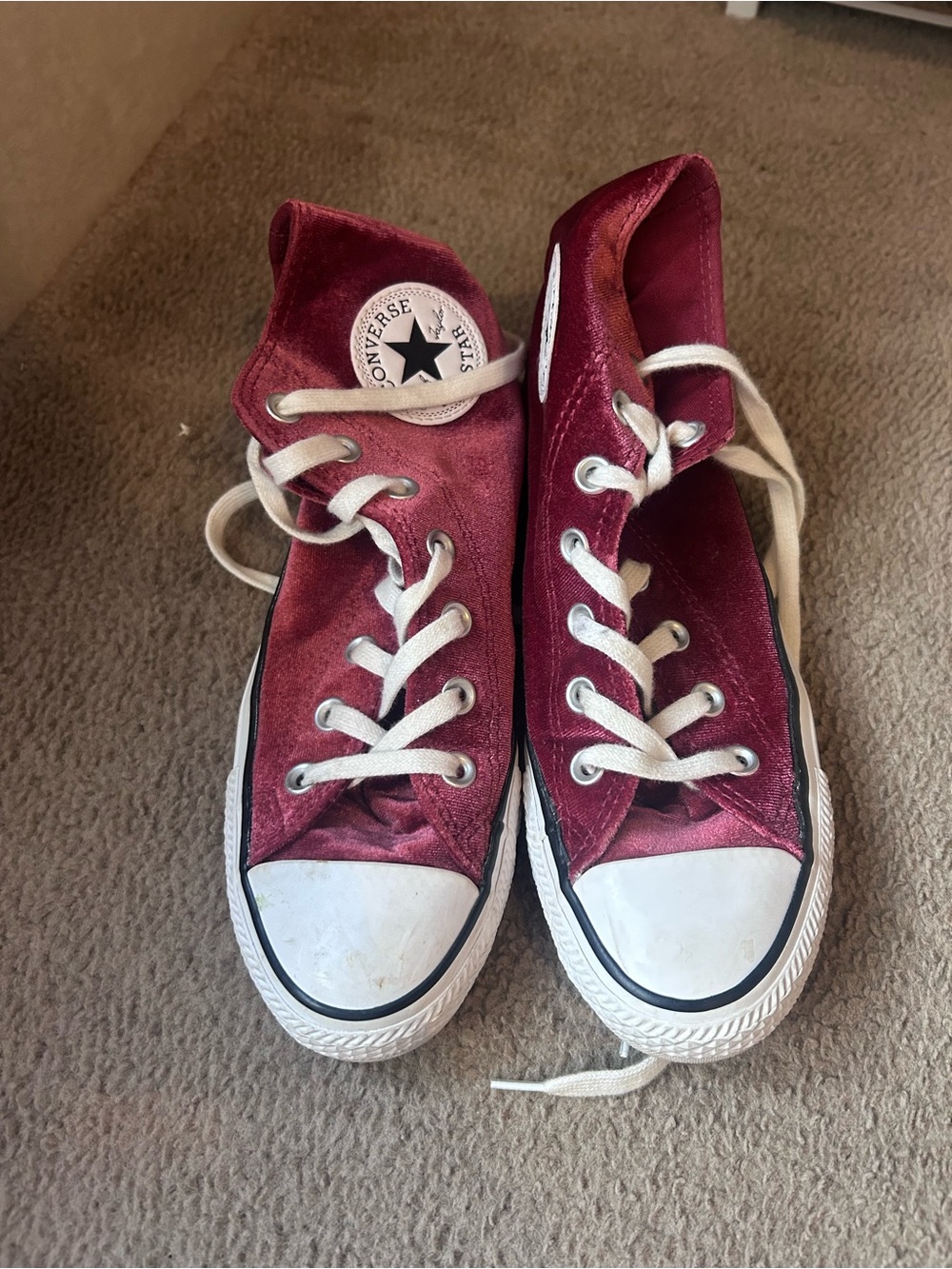 Velvet all star converse